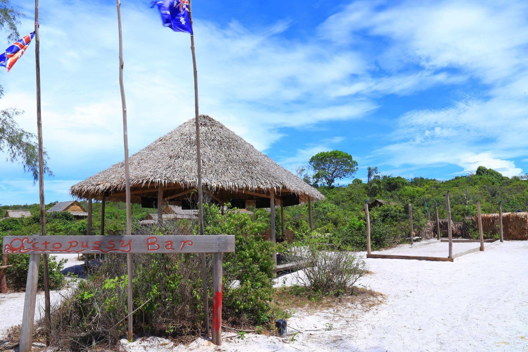 Royalretreat Resort Koh Rong Sanloem Exterior photo