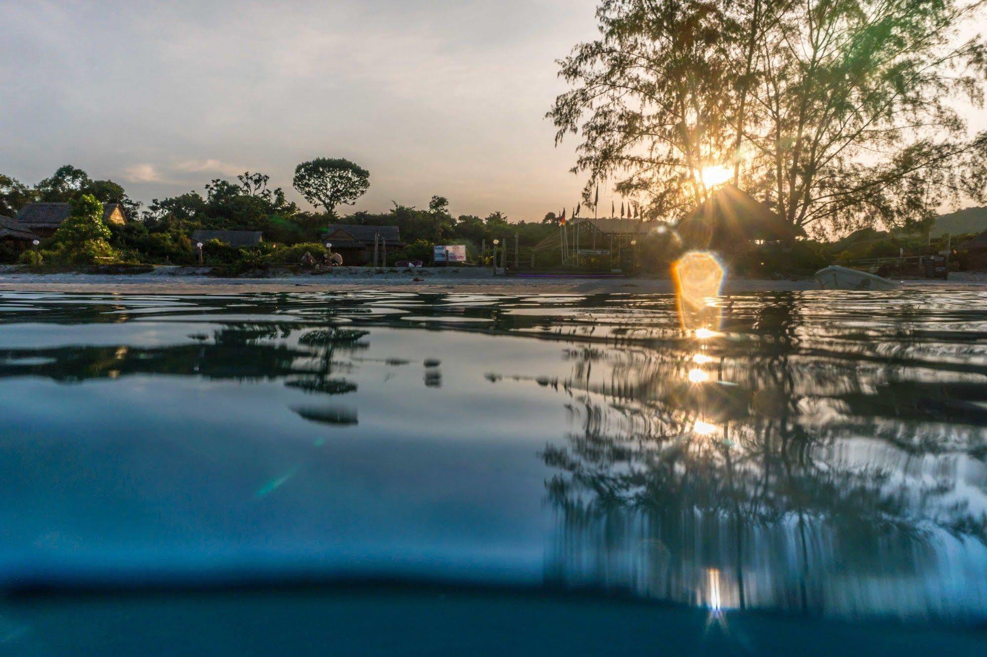Royalretreat Resort Koh Rong Sanloem Exterior photo